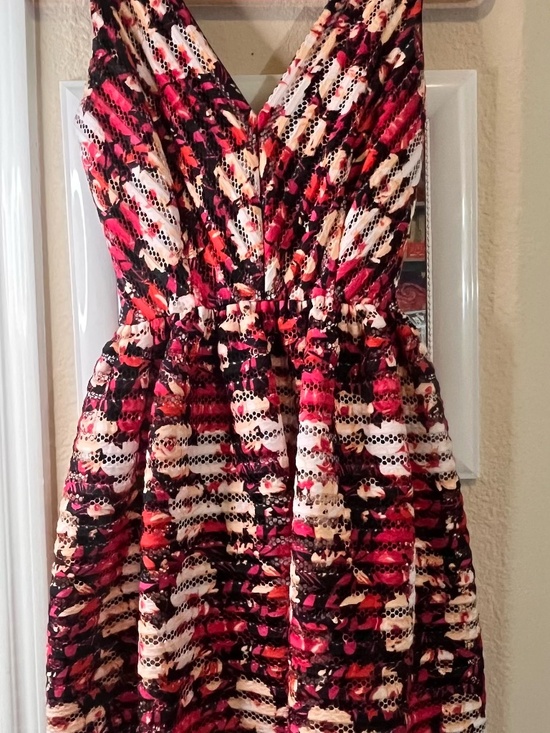 Red Saks Fifth Avenue Dresses & Skirts - Saks Fifth Avenue Red Pink Black and White Fit and Flare Floral Mini XS
